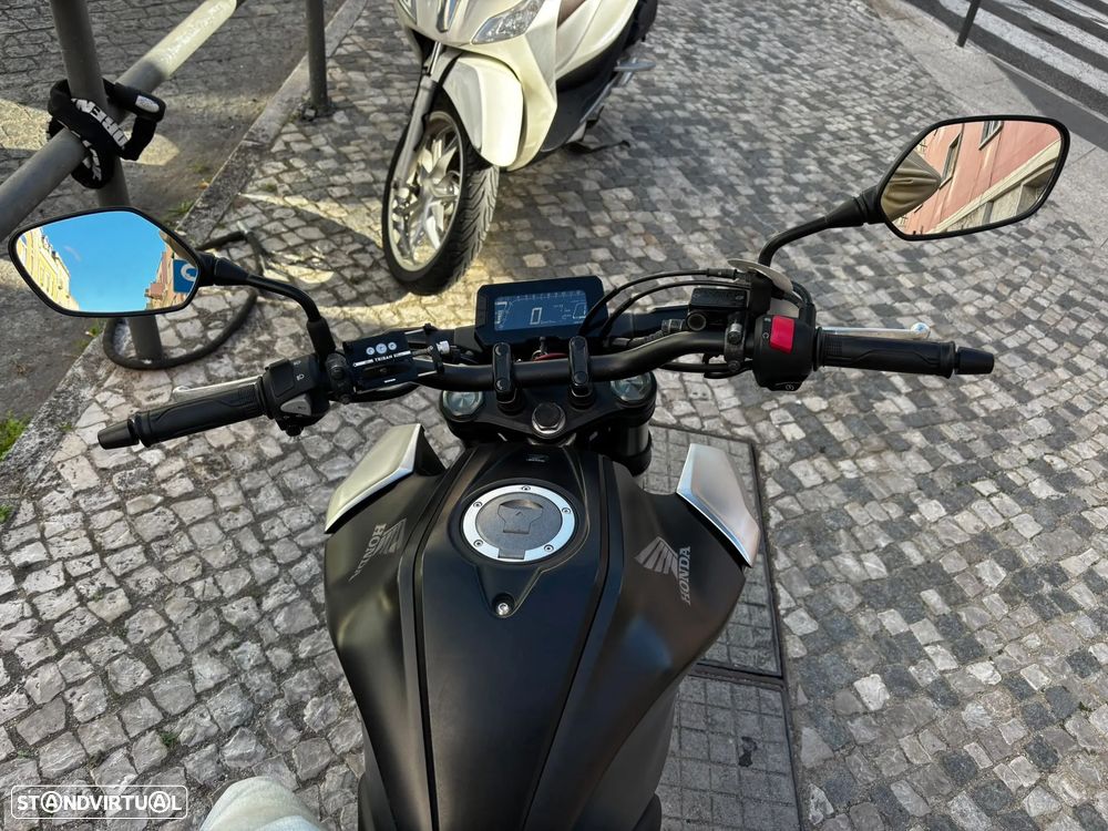 Honda CBR - 11