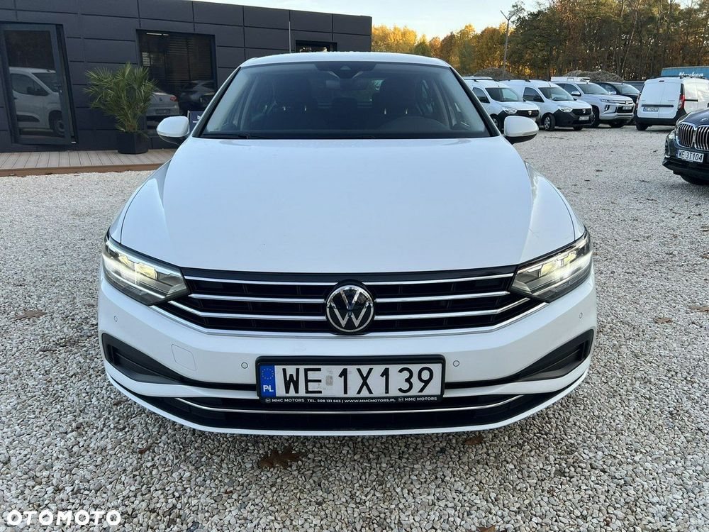 Volkswagen Passat 2.0 TDI EVO Business DSG - 2