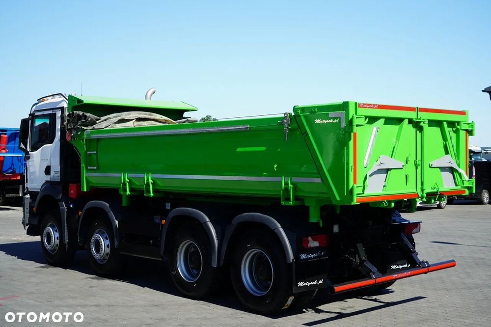 MAN TGS 35.470 / 8x4 / WYWROTKA 2 STRONNA / HYDROKLAPA / HYDROBURTA / BORDMATIK / OPONY 100% / NAVI RIO / EURO 6 - 19