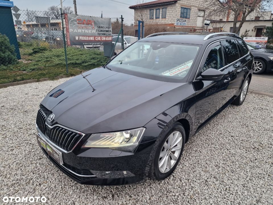 Skoda Superb 1.6 TDI Ambition DSG - 34