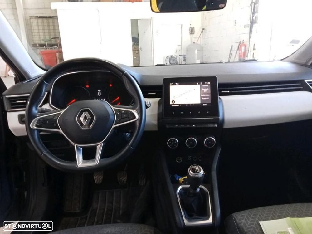 Renault Clio 1.0 TCe Limited Bi-Fuel - 3