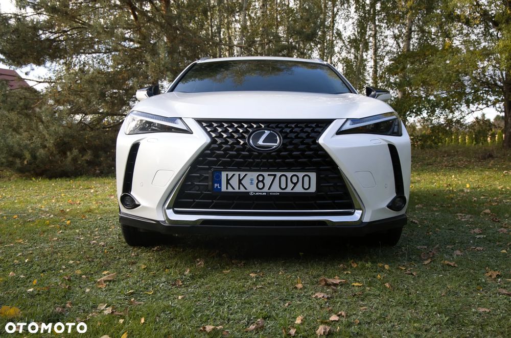 Lexus UX - 1