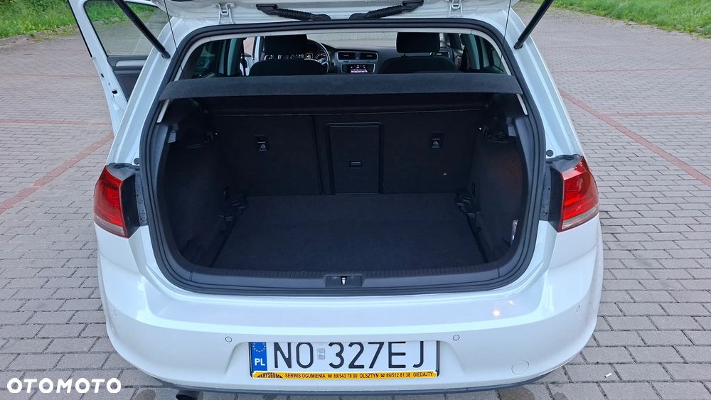 Volkswagen Golf 1.2 TSI BlueMotion Technology Comfortline - 21