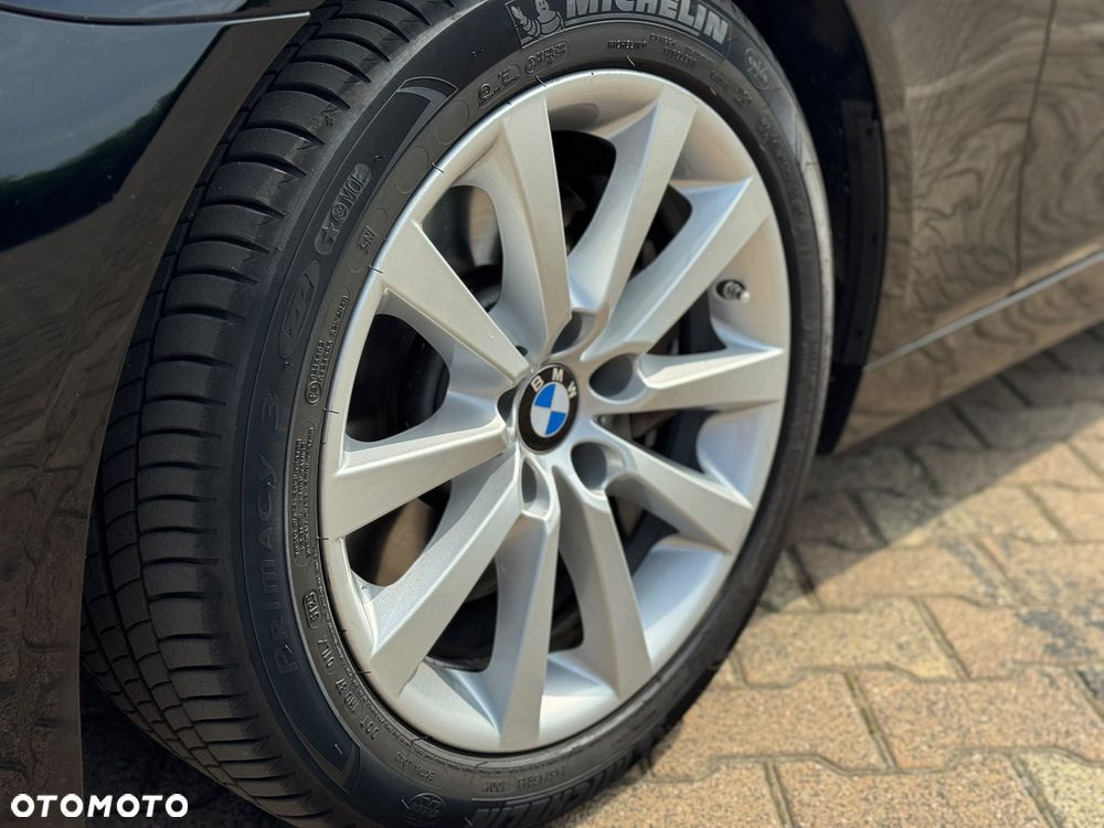 BMW Seria 5 530d Sport-Aut Luxury Line - 11