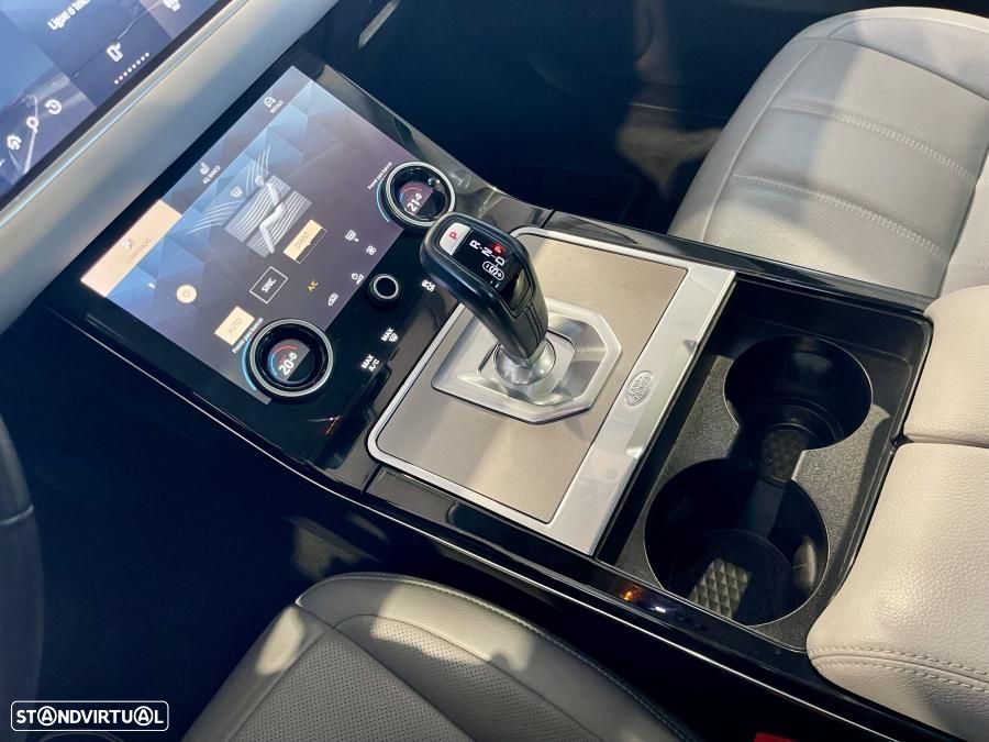 Land Rover Range Rover Evoque P300e R-Dynamic HSE - 18