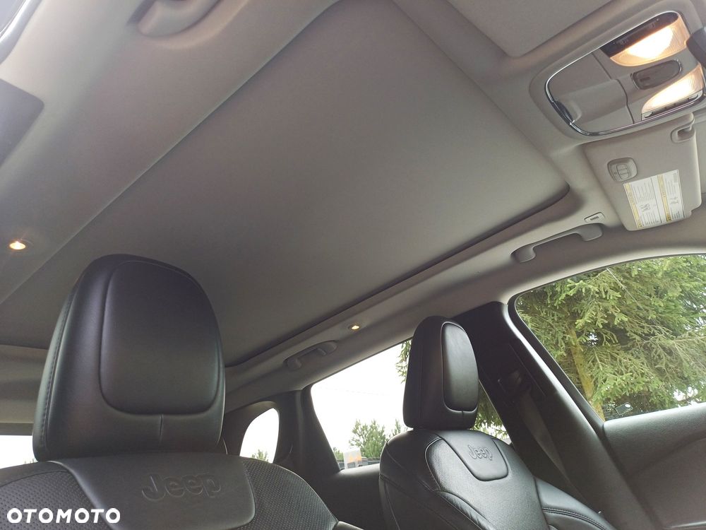 Jeep Cherokee 3.2 V6 Pentastar Active Drive I Automatik Limited - 19