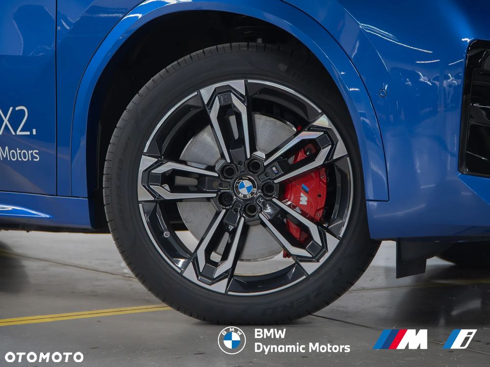 BMW iX2 eDrive20 - 10