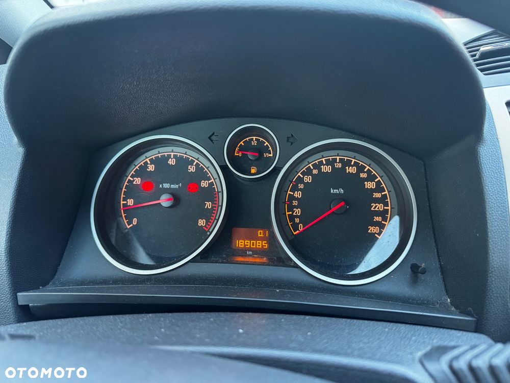 Opel Zafira - 11