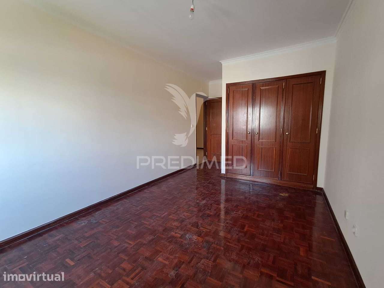 Excelente apartamento T2 com parqueamento em Algueirão. - Grande imagem: 3/30