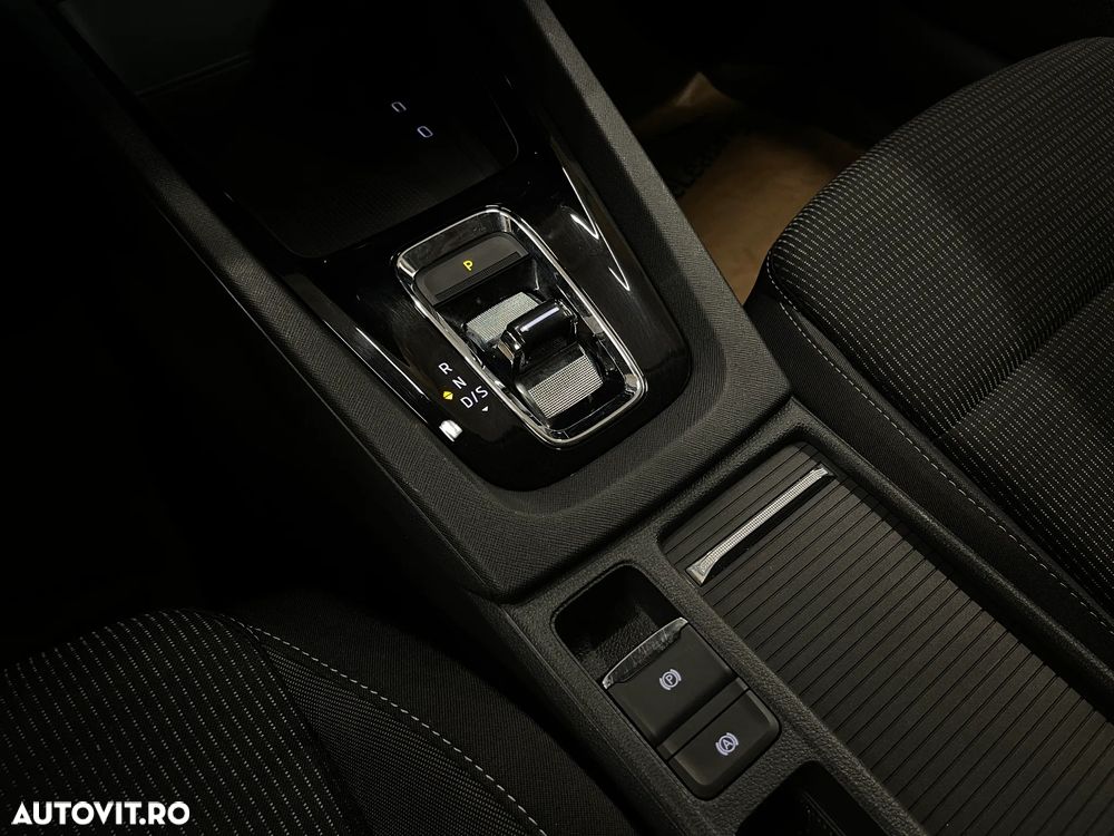 Skoda Octavia 2.0 TDI DSG Ambition - 23