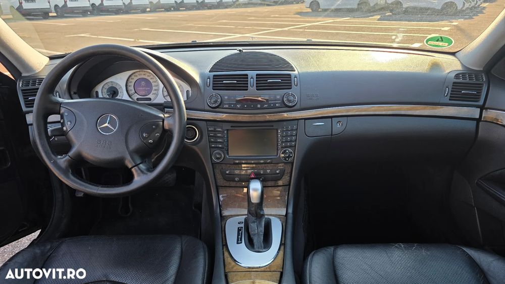 Mercedes-Benz E 320 Estate Aut Avantgarde - 9
