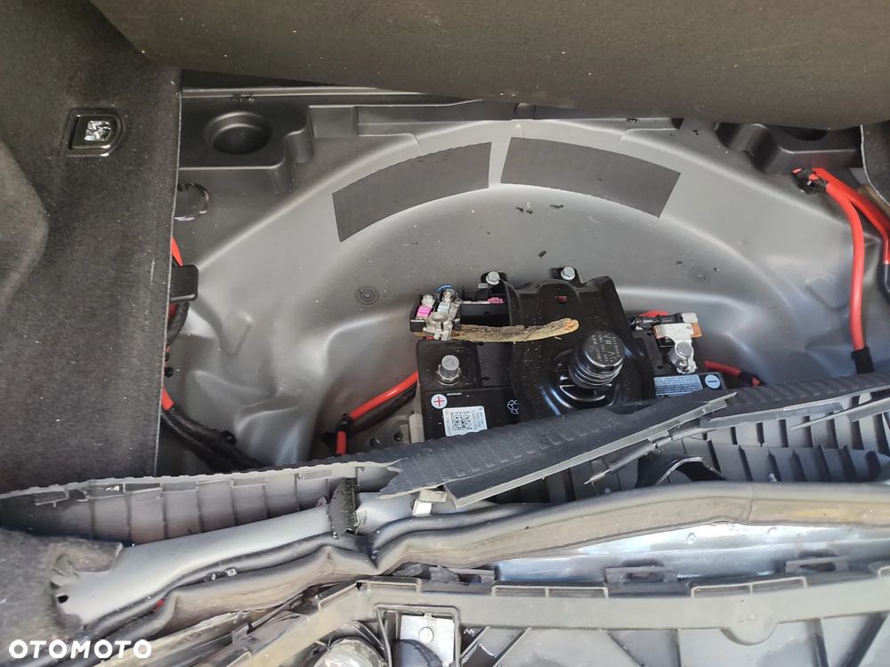 Audi A4 Limousine 2.0 TDI DPF clean diesel multitronic Attraction - 19