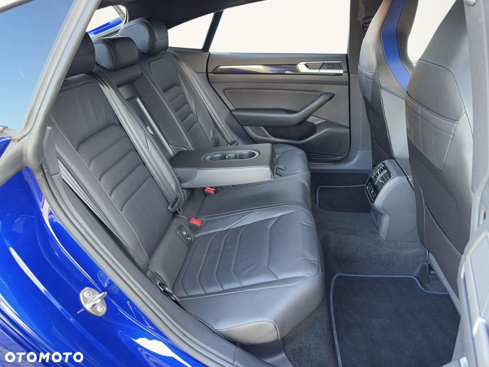 Volkswagen Arteon 2.0 TSI 4Motion R DSG - 14