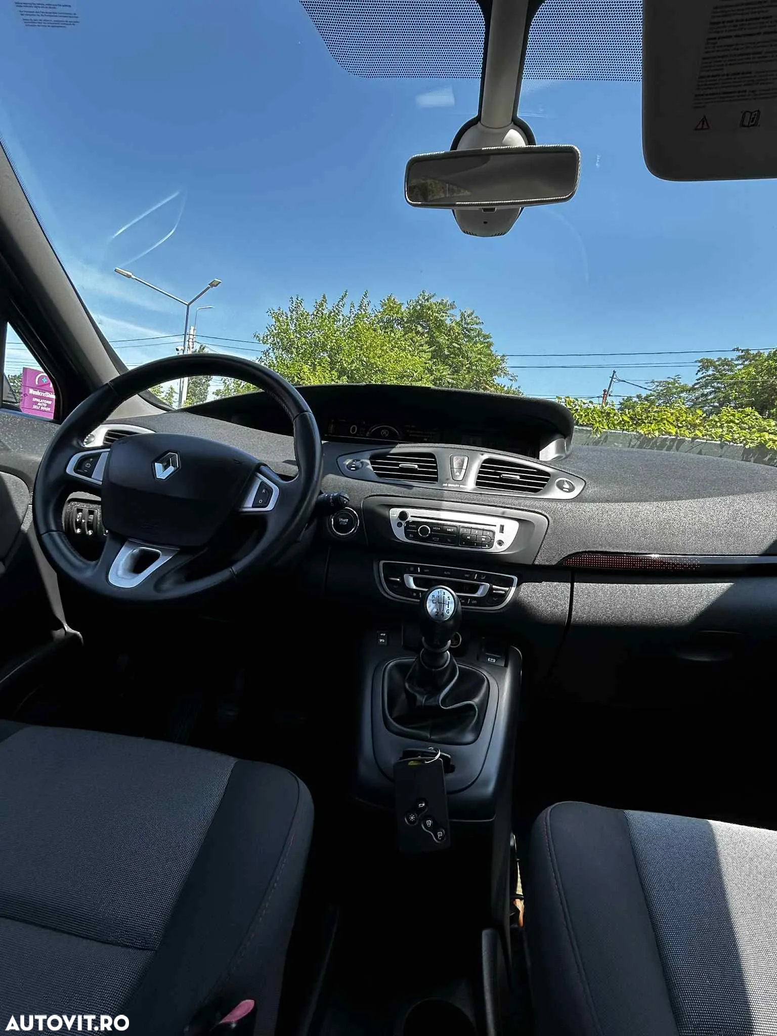 Renault Scenic - 7