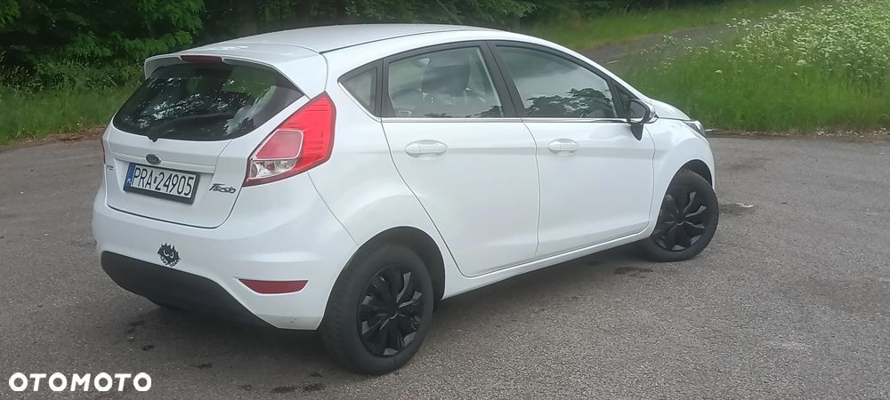 Ford Fiesta 1.25 Titanium EU5 - 11