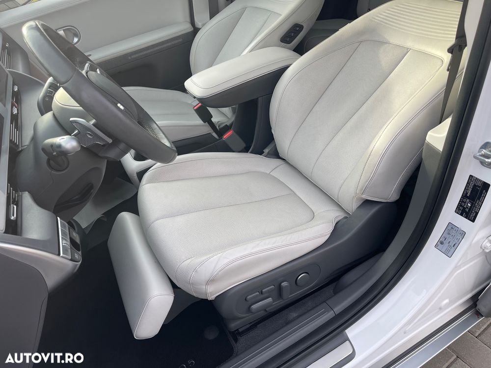 Hyundai IONIQ 77,4 kWh Uniq - 9