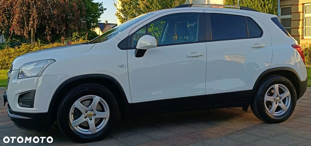 Chevrolet Trax 1.6 LS - 8