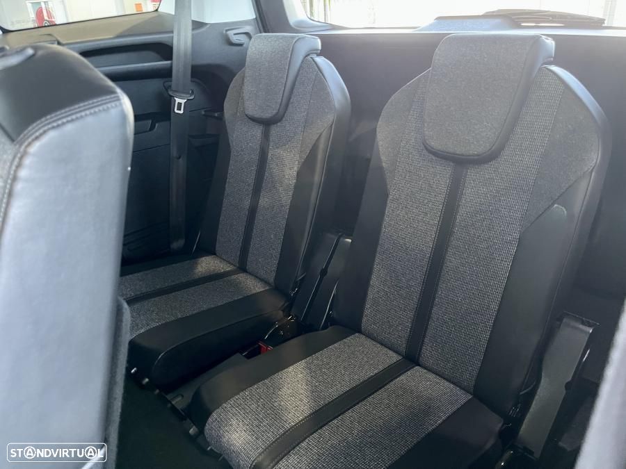 Peugeot 5008 1.2 PureTech Allure - 33