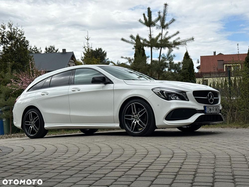 Mercedes-Benz CLA ver-220-4--matic-amg-line - 7