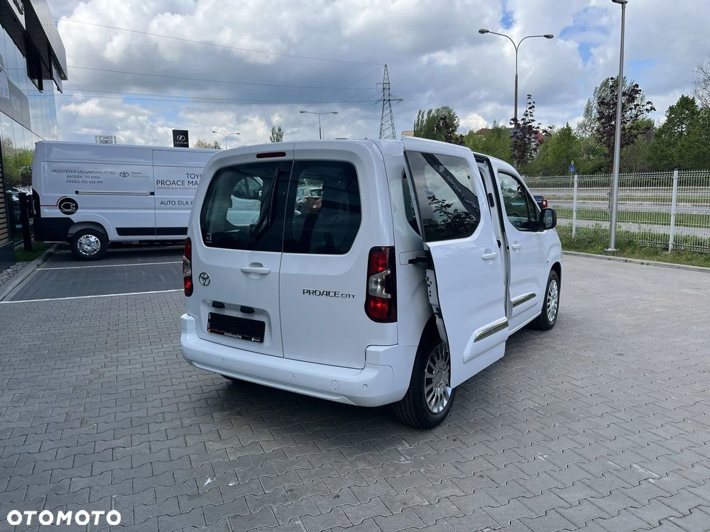 Toyota Proace City Verso 1.5 D-4D Business - 3