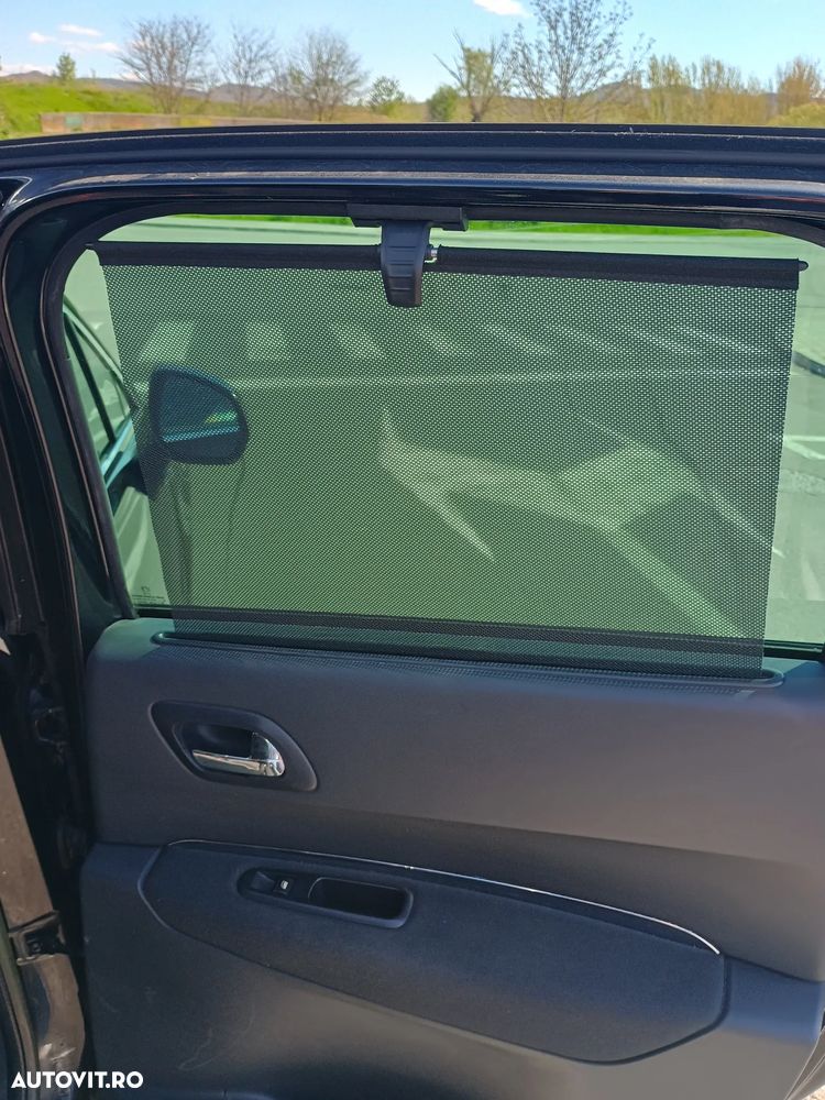 Peugeot 3008 1.6 HDI FAP BVMP6 Confort Pack - 16