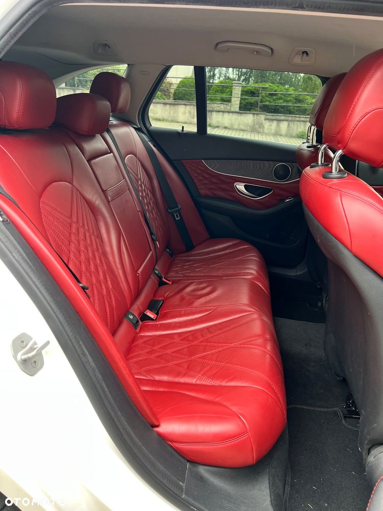 Mercedes-Benz Klasa C 200 4-Matic 7G-TRONIC - 19