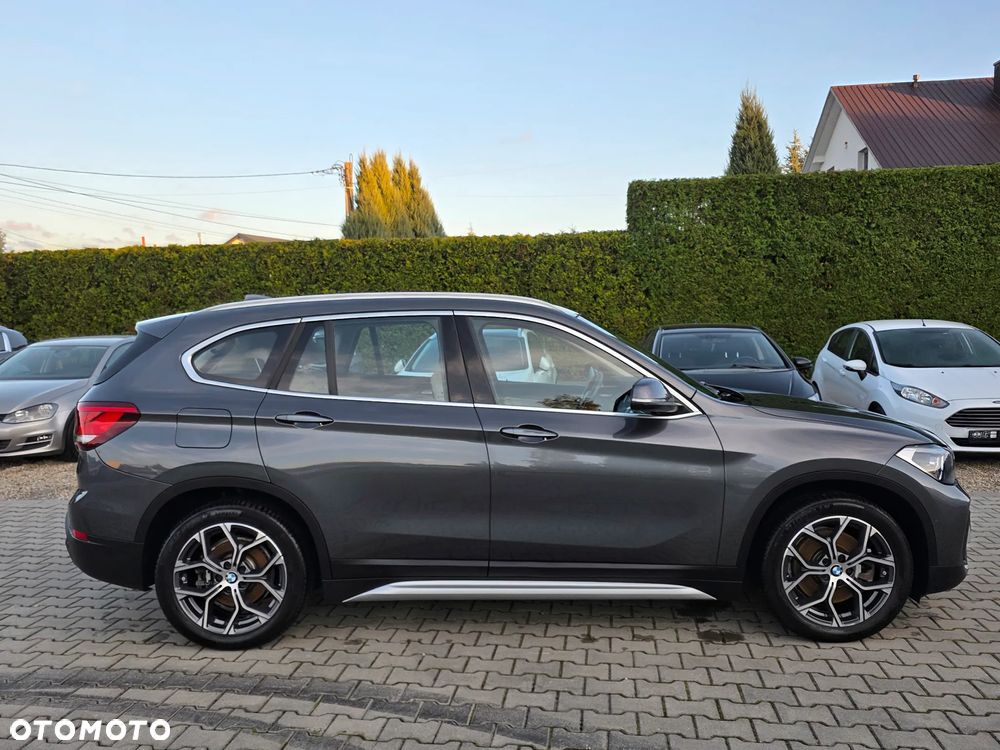 BMW X1 xDrive25e Business Edition - 11