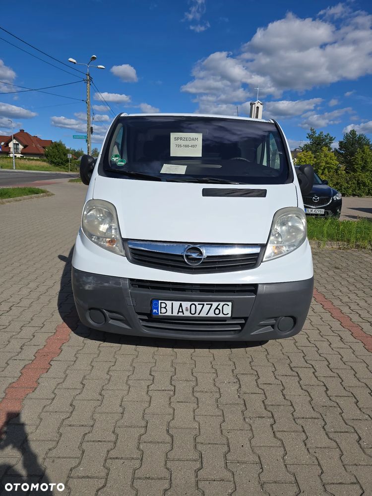 Opel Vivaro - 2
