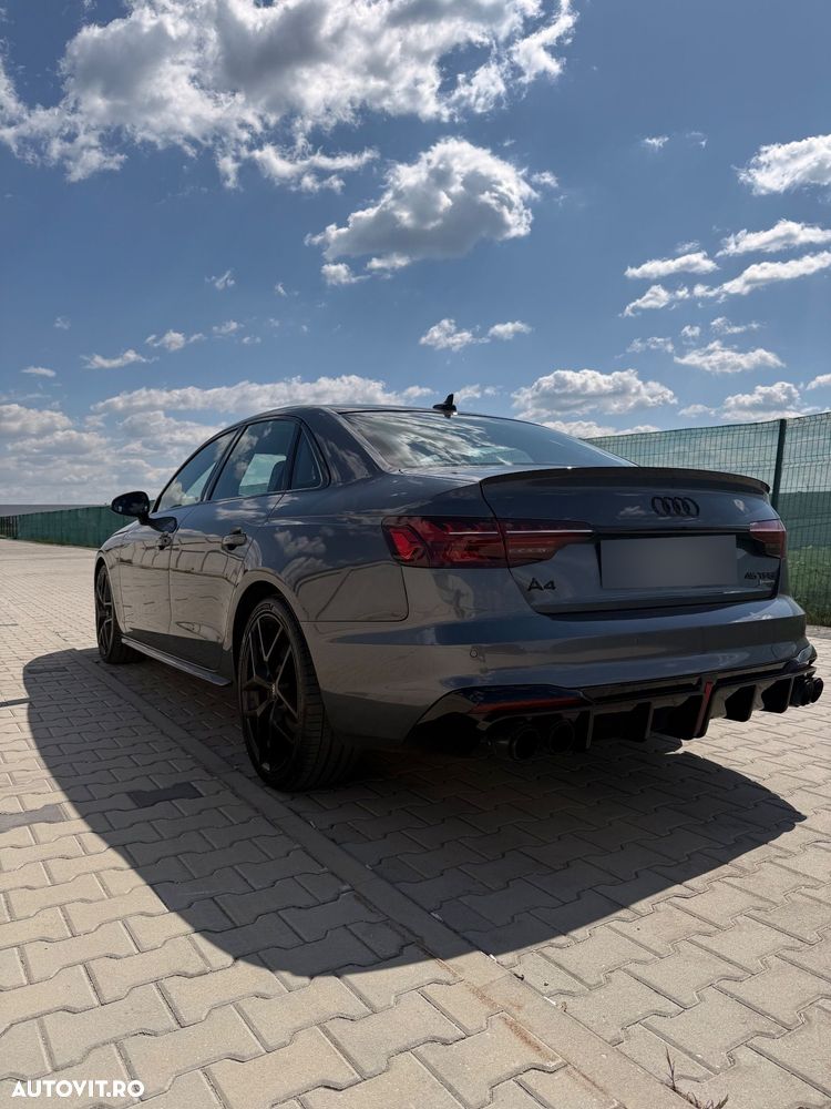 Audi A4 45 TFSI quattro S tronic edition one - 5