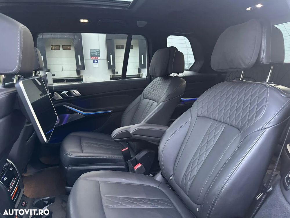 BMW X7 xDrive40d MHEV - 13