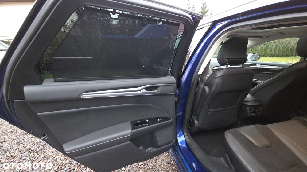 Ford Mondeo 2.0 EcoBoost STart-Stopp Autom ST-Line - 12