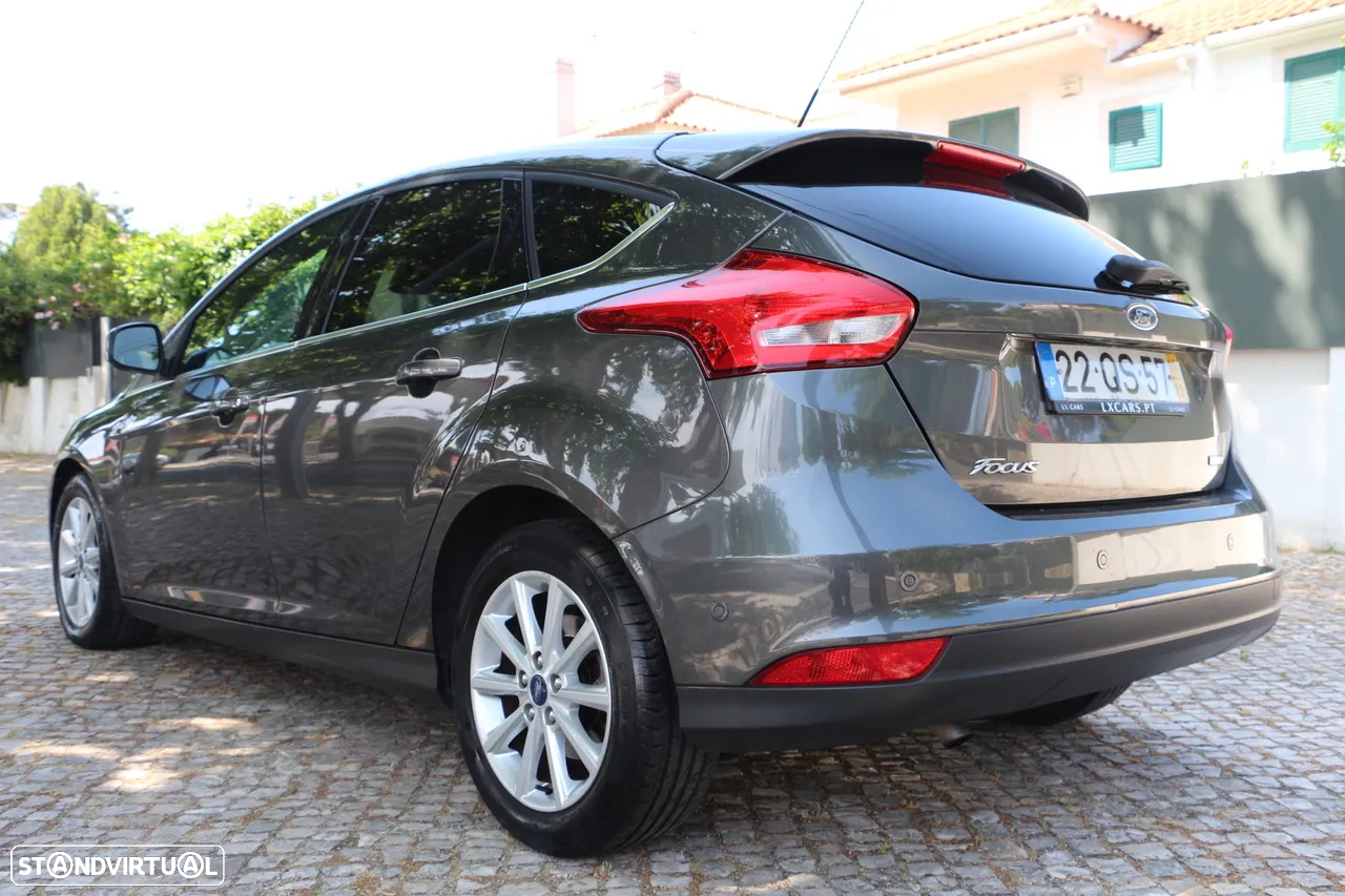 Ford Focus 1.0 SCTi Titanium - 5