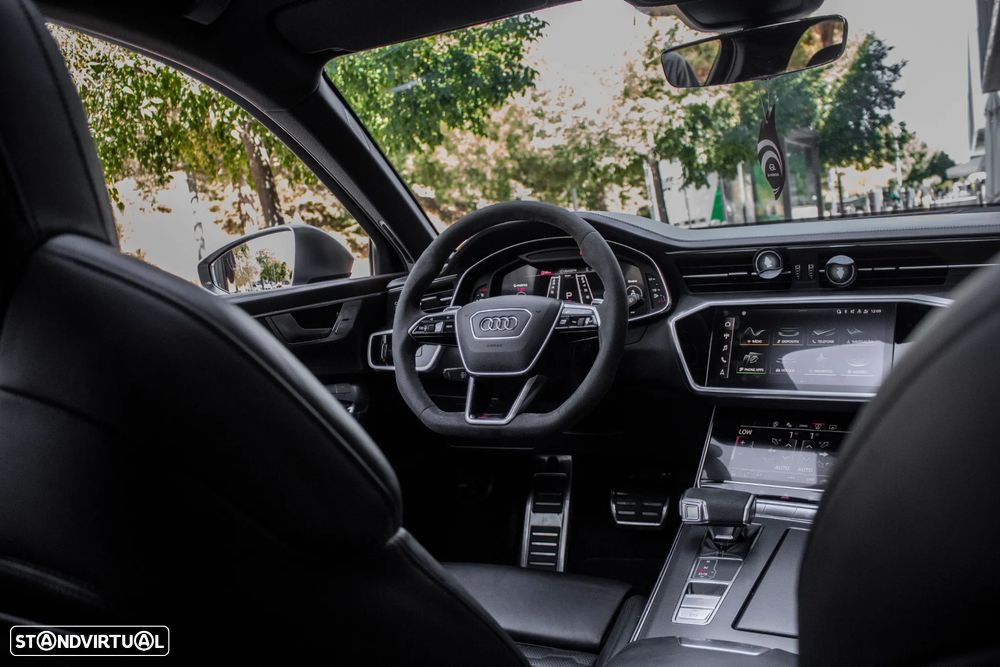 Audi RS6 Avant 4.0 TFSI quattro Tiptronic - 35