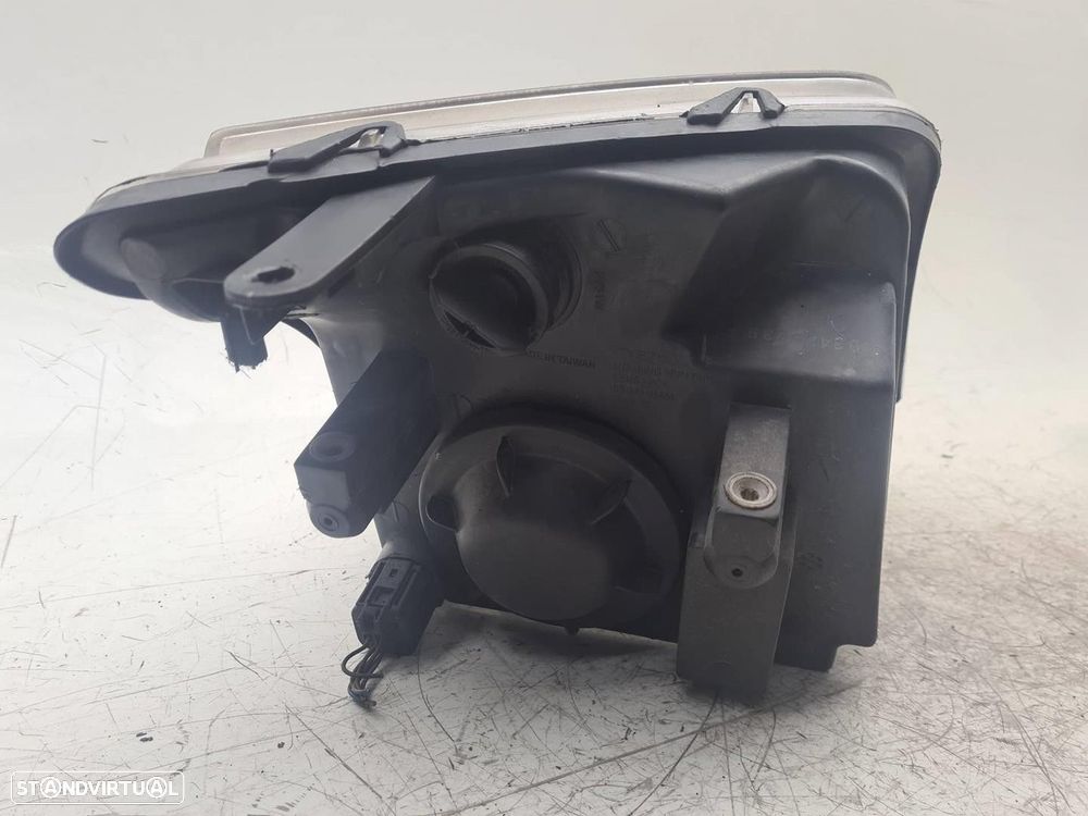 FAROL ESQUERDO FORD TRANSIT CONNECT 2003 - 2