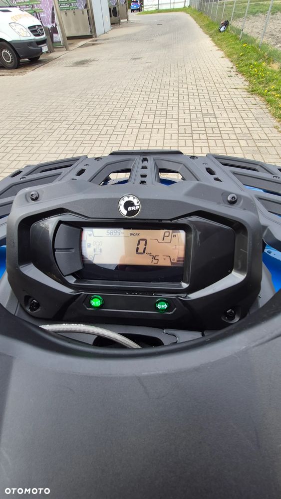 Can-Am Outlander Max - 3