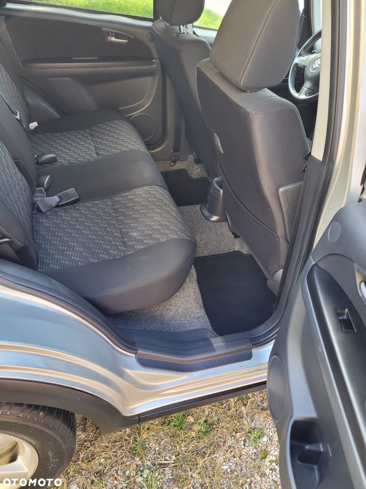 Suzuki SX4 1.6 GS / Premium - 22