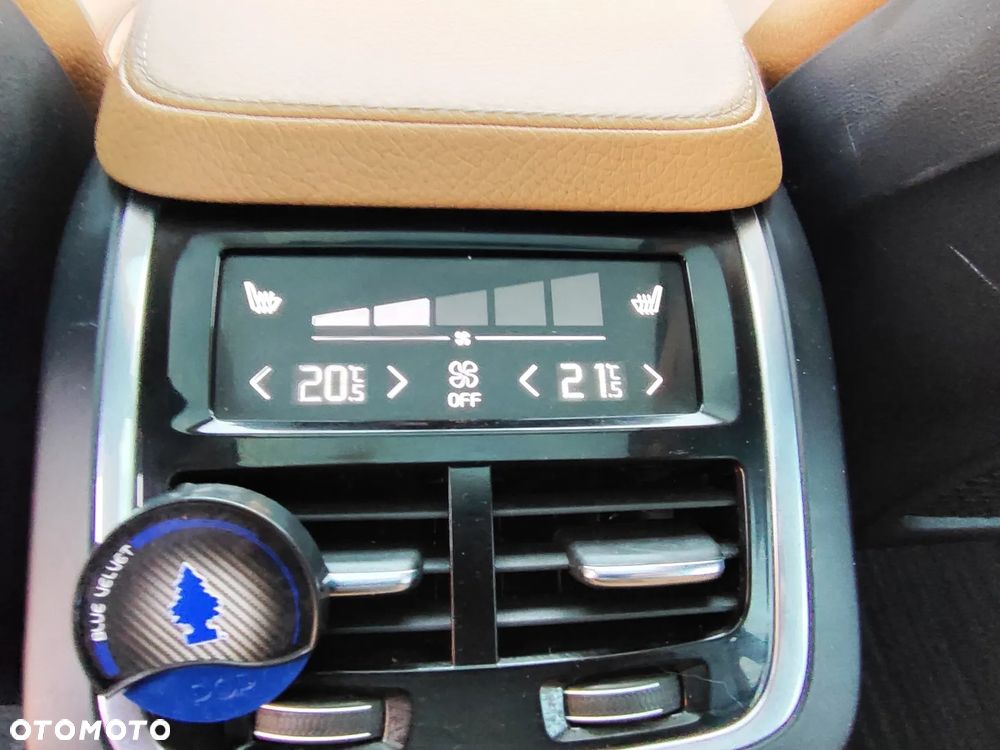 Volvo XC 90 T8 AWD Plug-In Hybrid Inscription 7os - 26