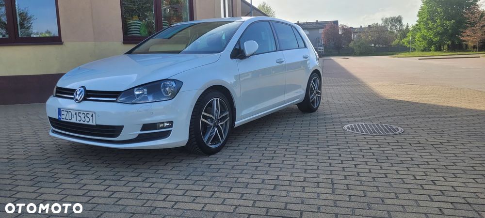 Volkswagen Golf - 31