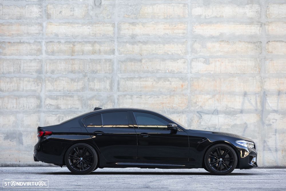 BMW M5 Competition - 3