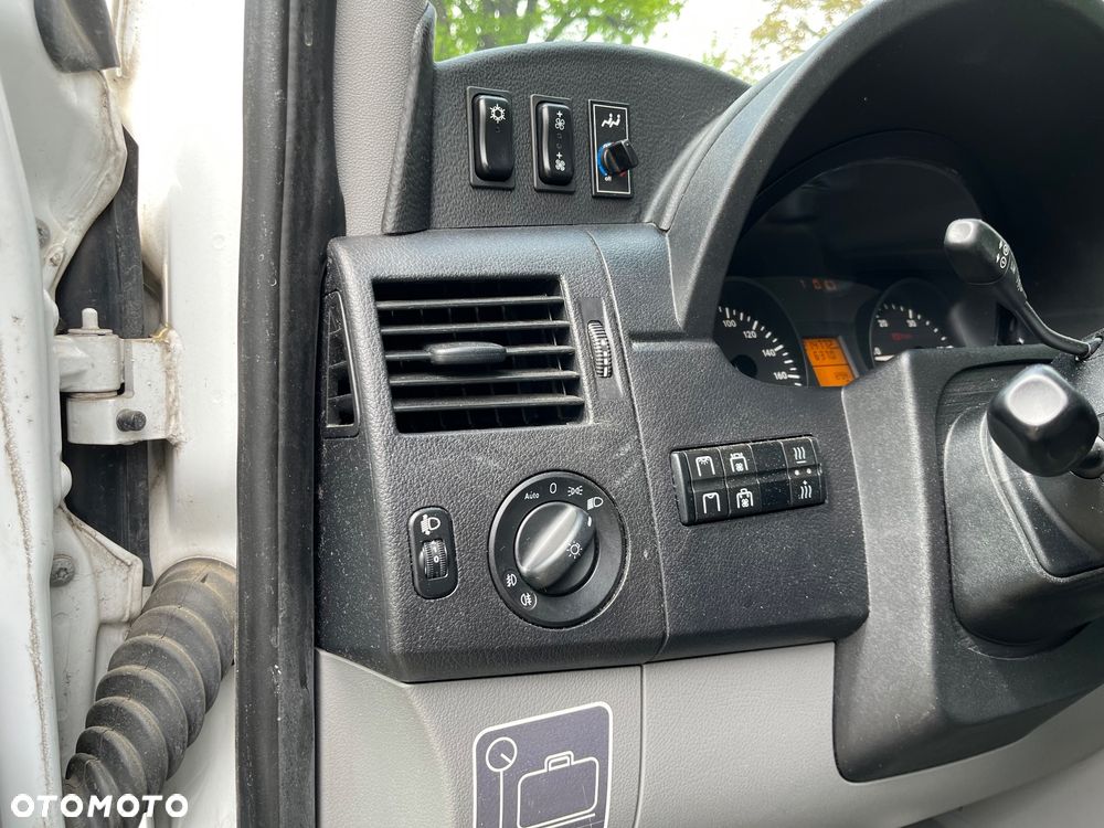 Mercedes-Benz Sprinter Transfer - 14