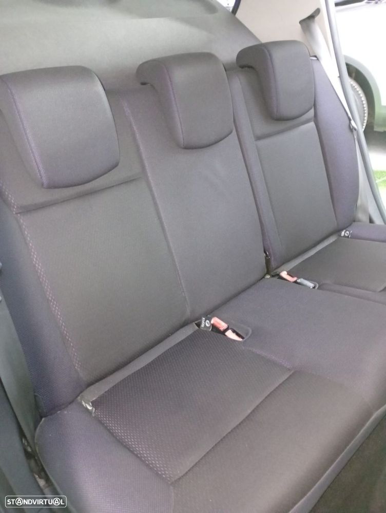 Renault Clio 1.2 16V Dynamique - 24