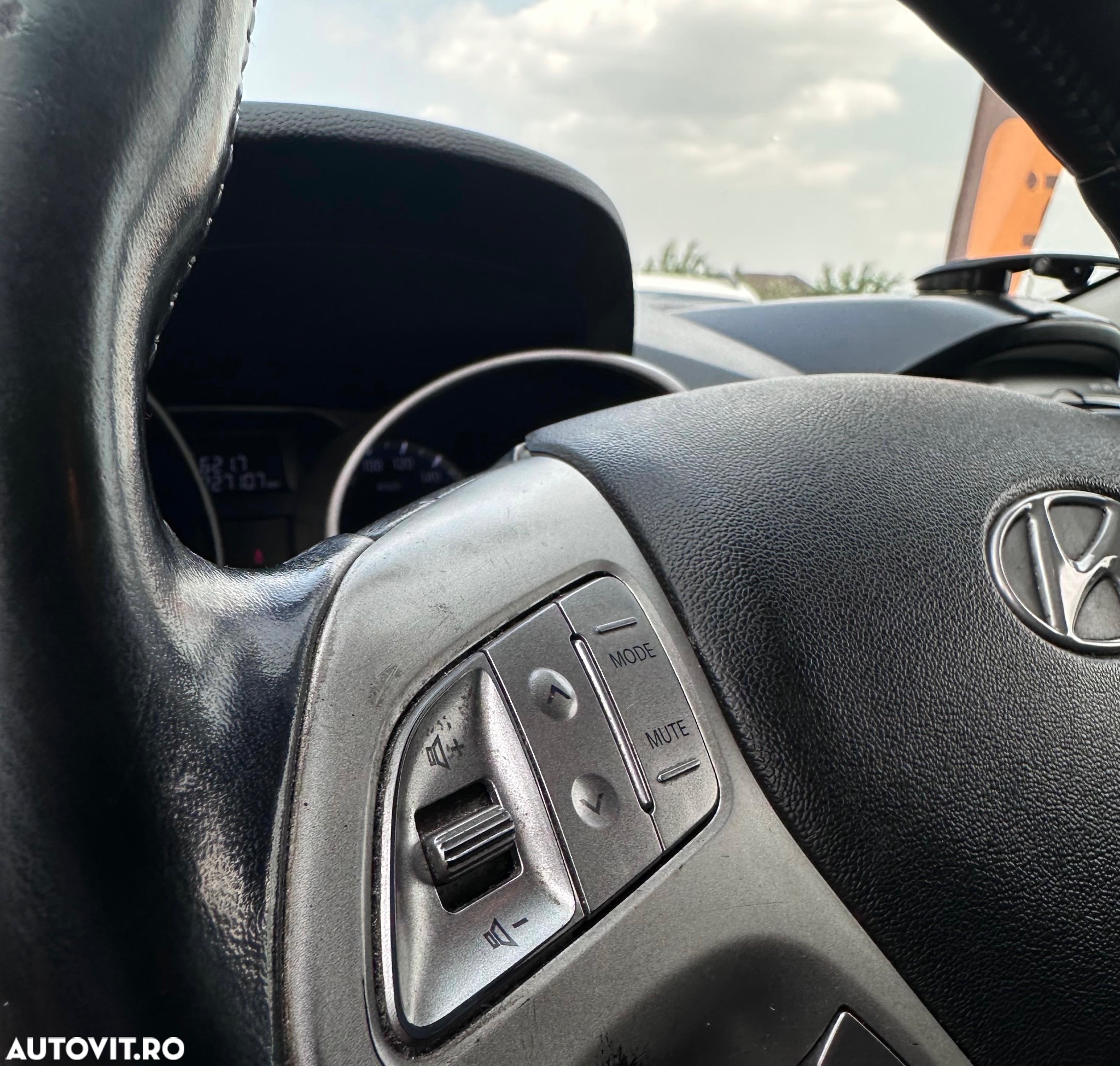 Hyundai ix35 1.7 CRDI 2WD Comfort - 11