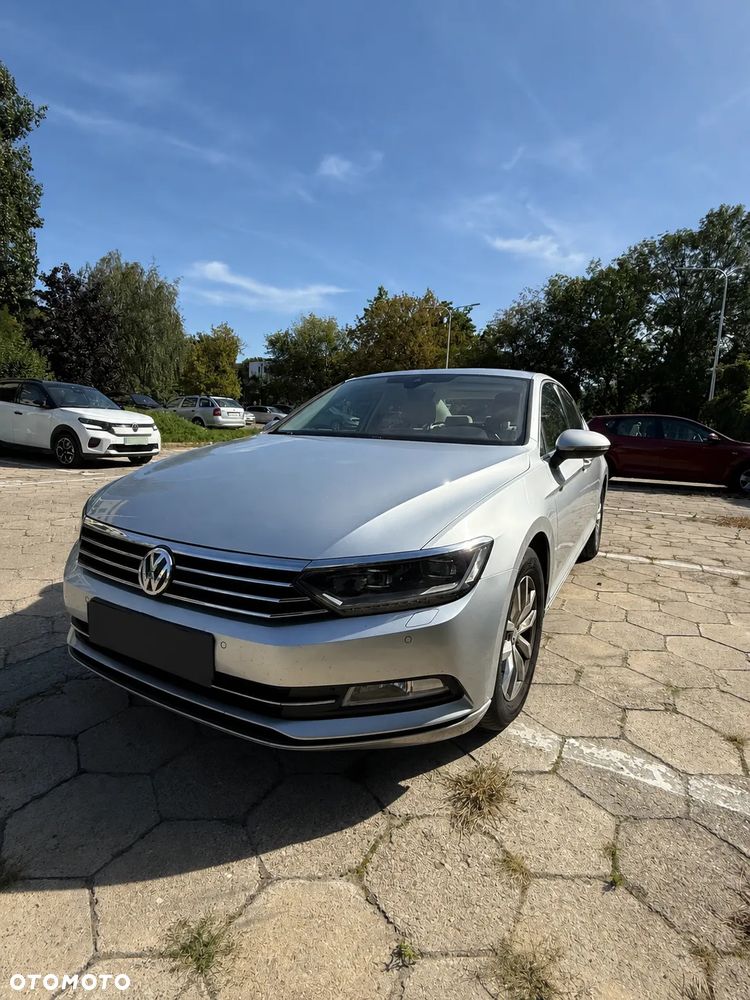 Volkswagen Passat 2.0 TDI BMT Comfortline - 1