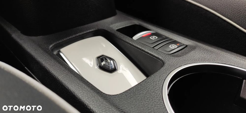 Renault Captur TCe 100 BUSINESS EDITION - 39