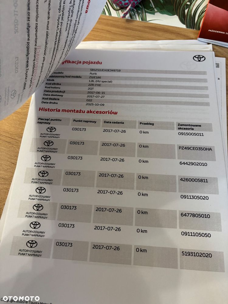 Toyota Auris Hybrid 135 Selection - 24