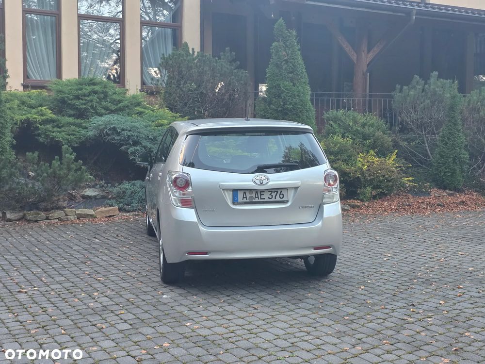 Toyota Verso 1.6 7-Sitzer Life - 11