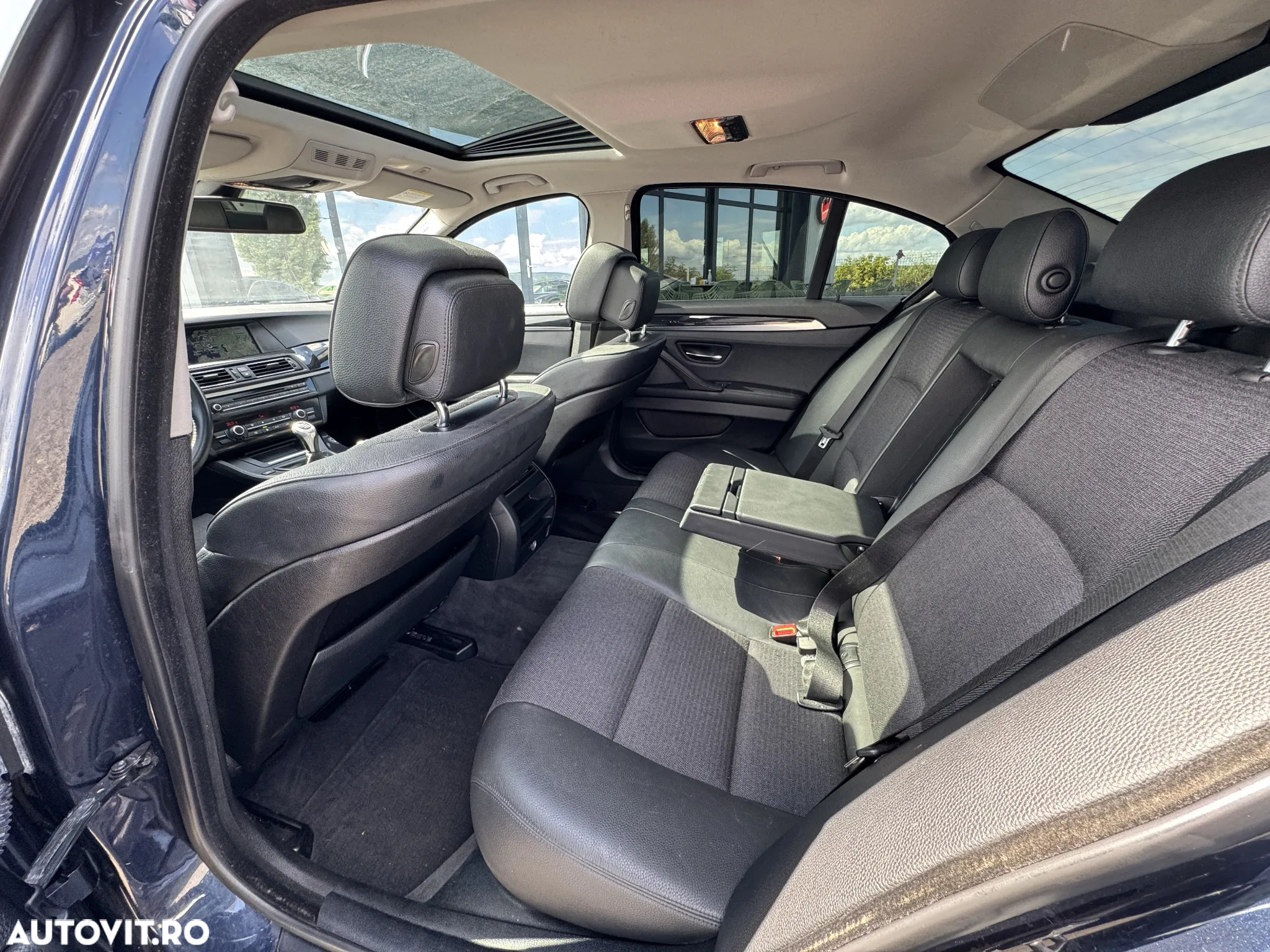 BMW Seria 5 520d - 18