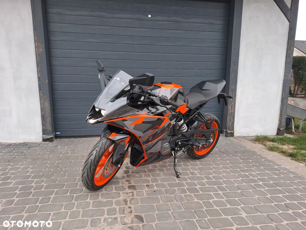 KTM RC 125 - 1