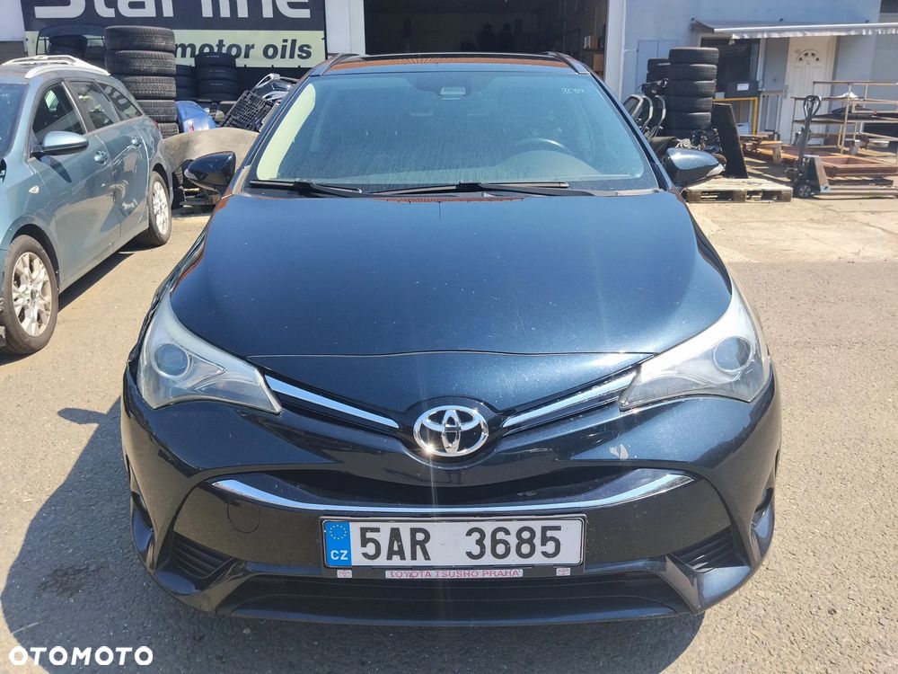 Toyota Avensis 2.0 D-4D Premium - 14
