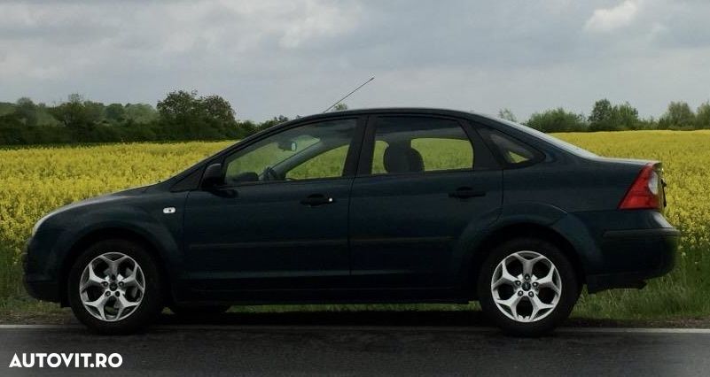 Ford Focus 1.6 TDCi Trend - 12